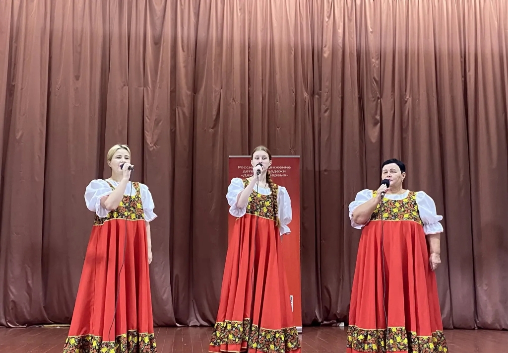 Конкурс хоровых и вокальных коллективов.
