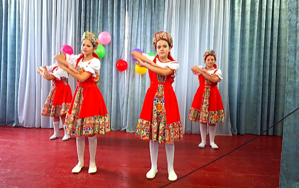 Концерт ко Дню матери.