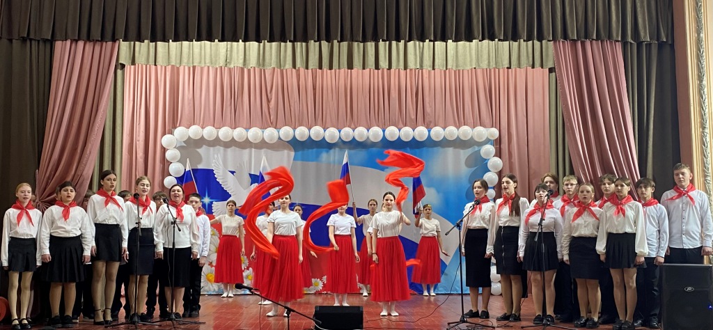 Смотр художественной самодеятельности «Я вхожу в мир искусств».